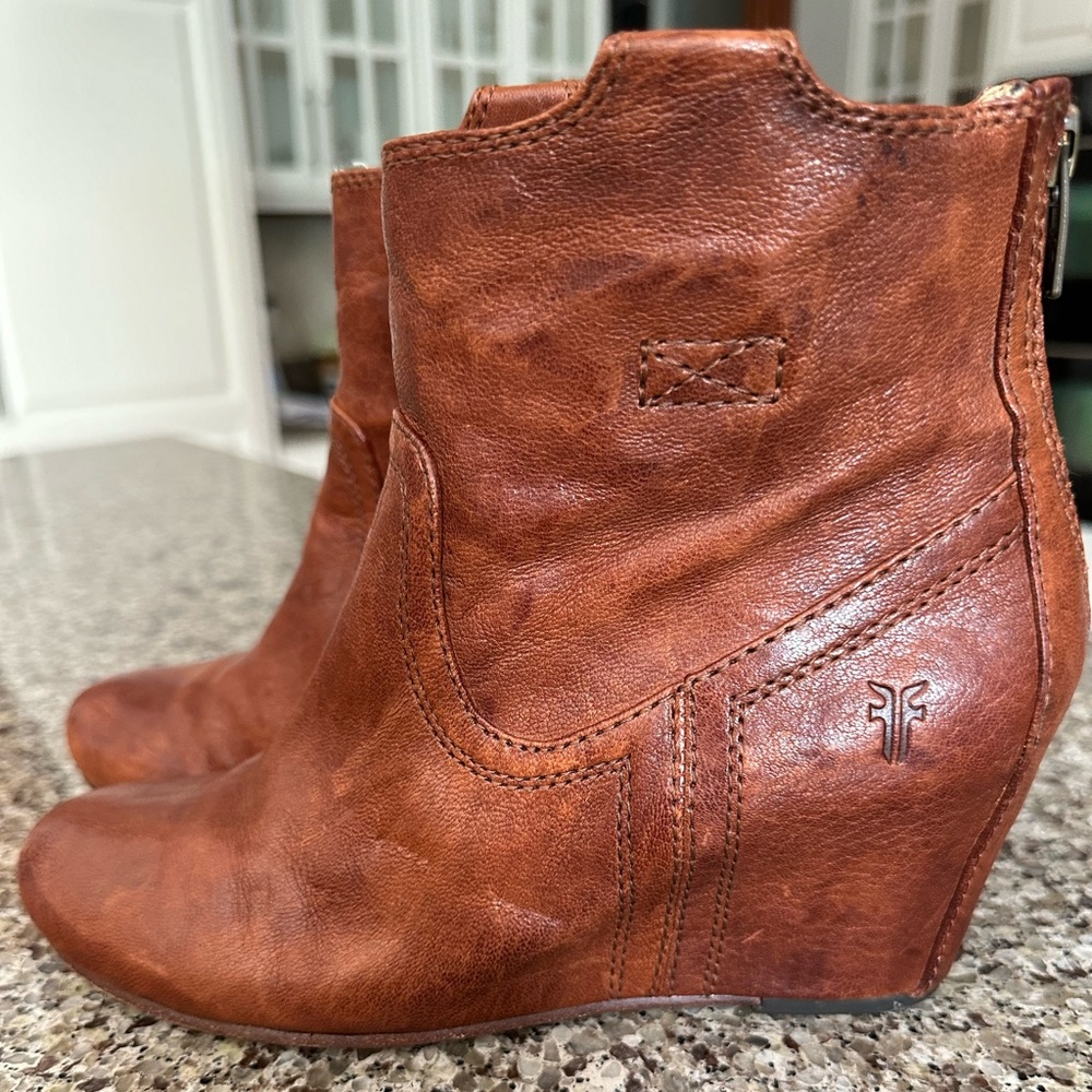 Frye Carson Wedge Cognac Leather Ankle Booties